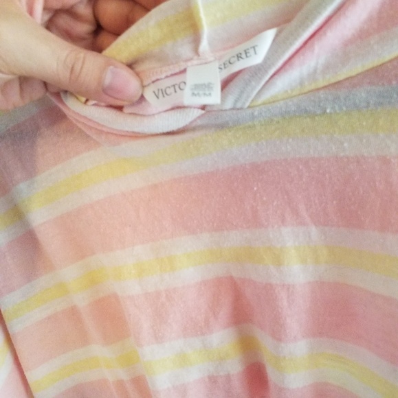 Victoria secret - Picture 2 of 4